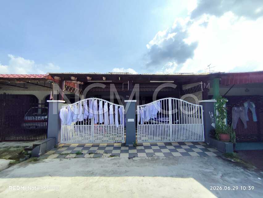 1 Storey Terrace House, Intermediate