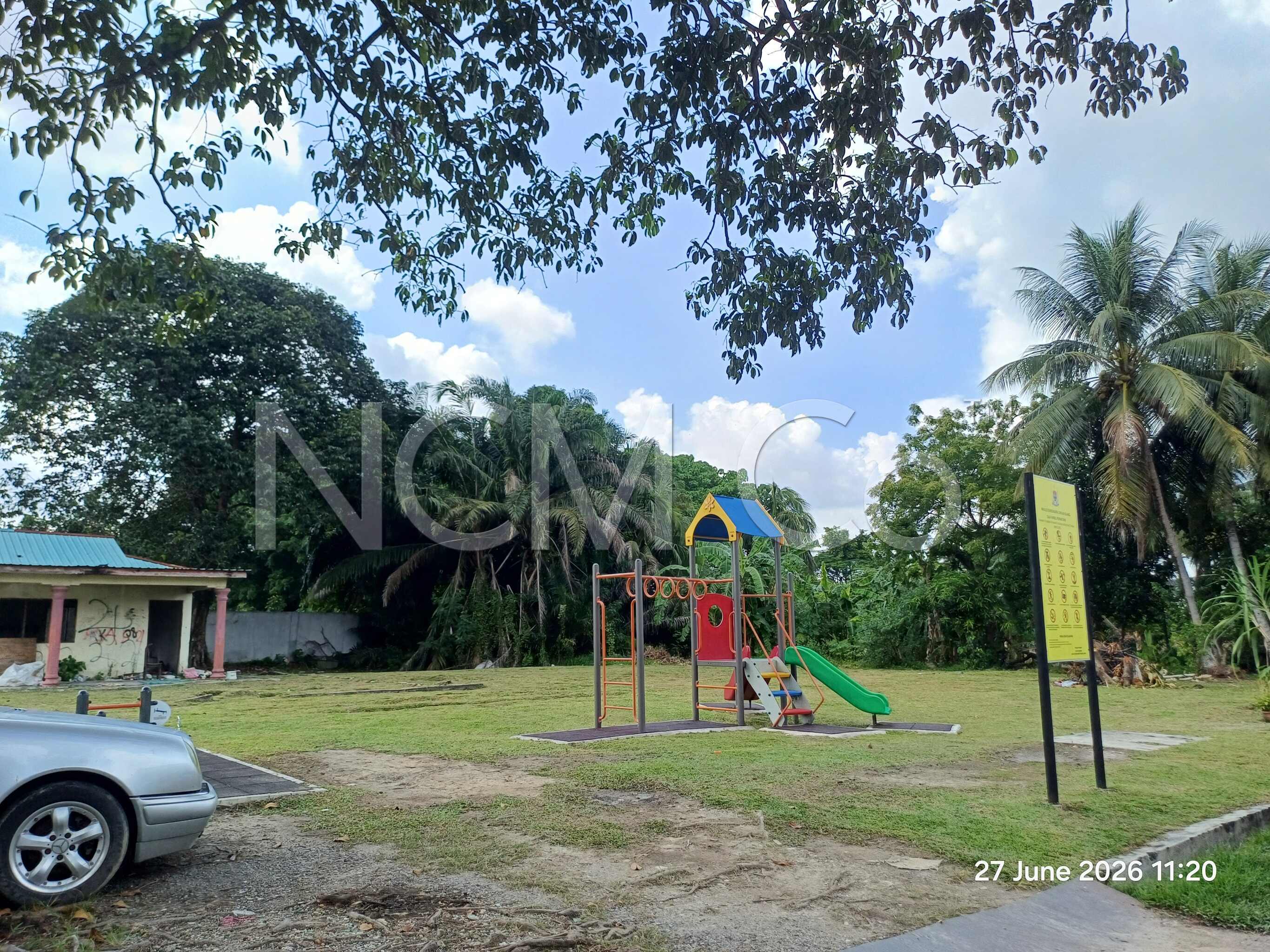 2 Storey Linked House, Intermediate, Low Cost