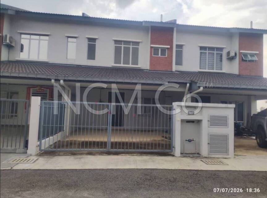2 Storey Terrace House, Intermediate
