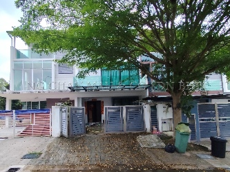3 Storey Terrace House, Intermediate