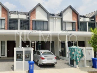 2 Storey Terrace House, Intermediate