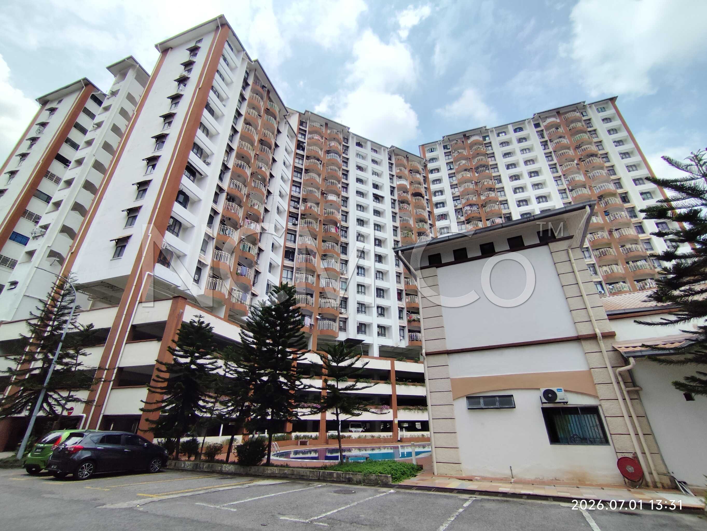Condominium, Intermediate