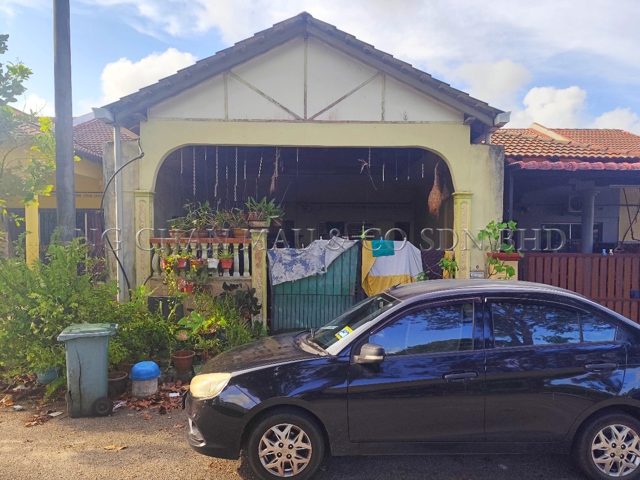 1 Storey Terrace House, Intermediate