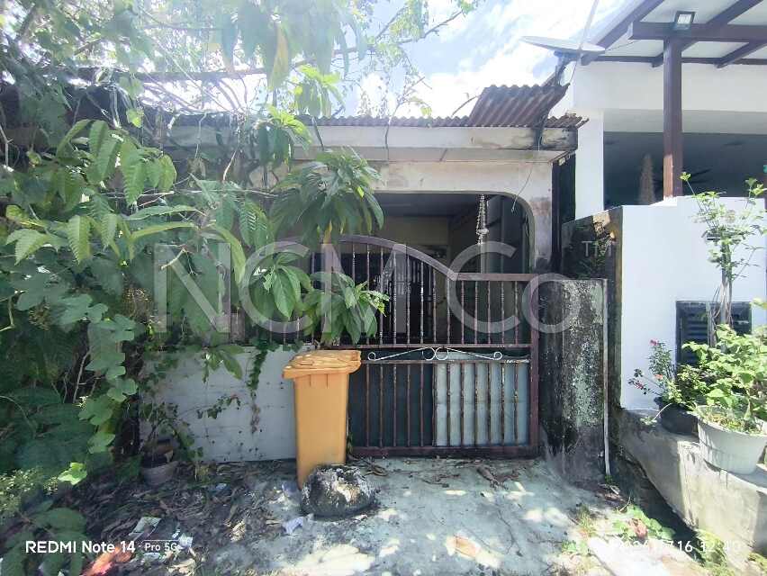 1 Storey Terrace House, Intermediate