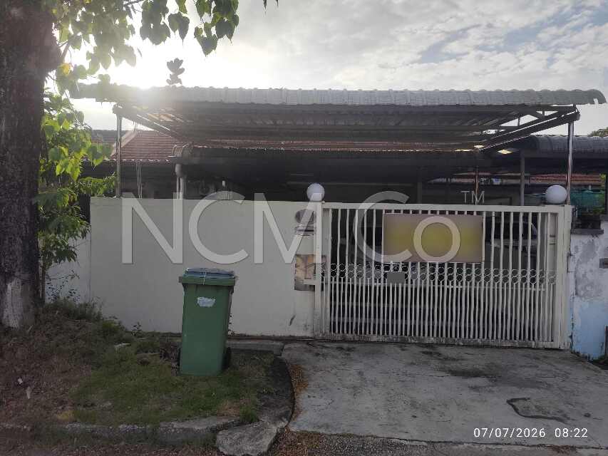 1 Storey Terrace House, Intermediate