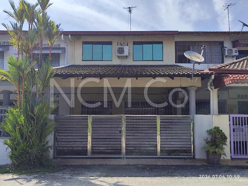 2 Storey Terrace House, Intermediate