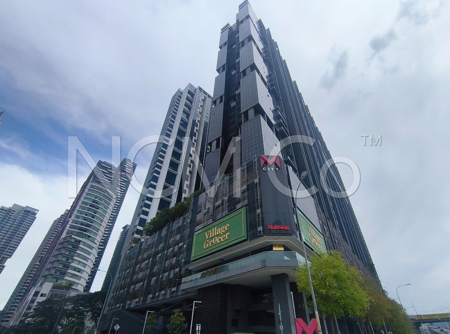Duplex Service Apartment, Corner Lot