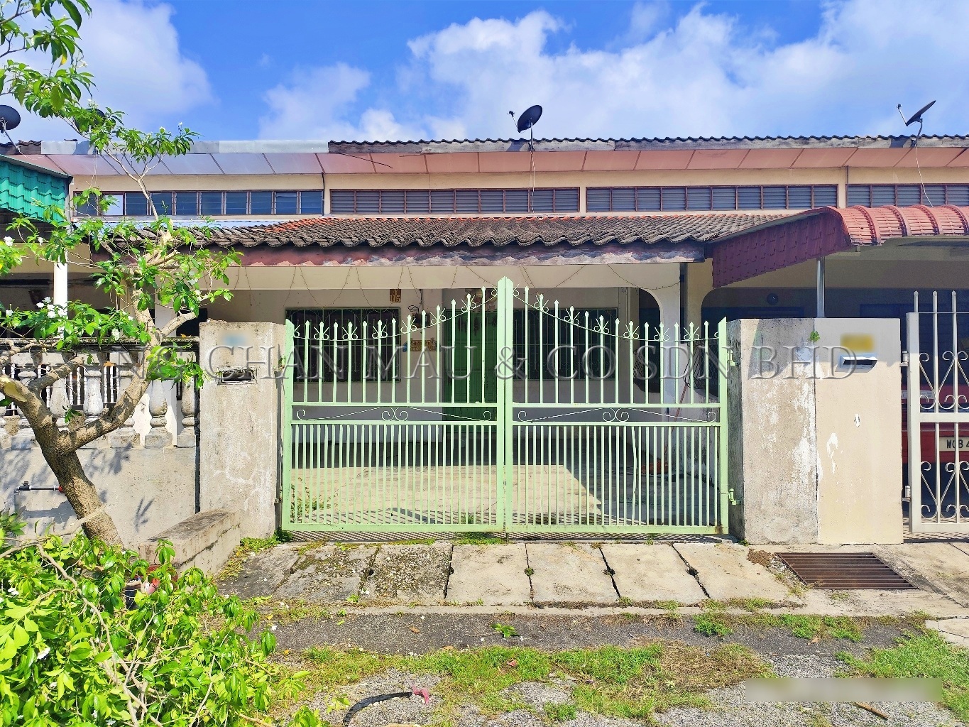 1 Storey Terrace House, Intermediate