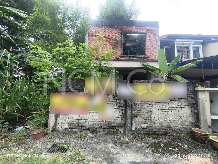 2 Storey Terrace House, Corner Lot, Renovated