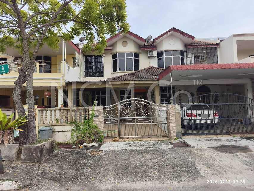 2 Storey Terrace House, Intermediate