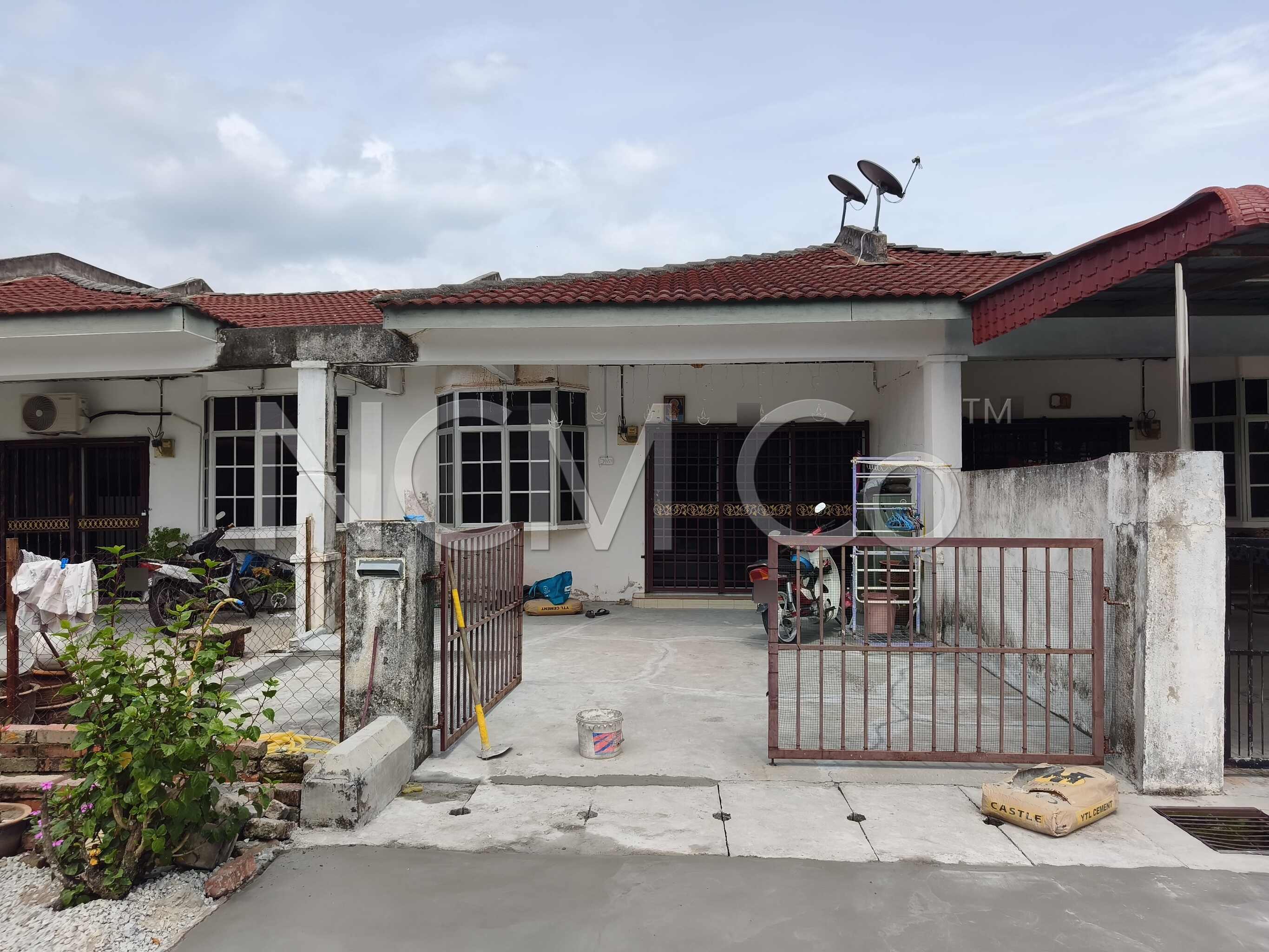 1 Storey Terrace House, Intermediate, Renovated