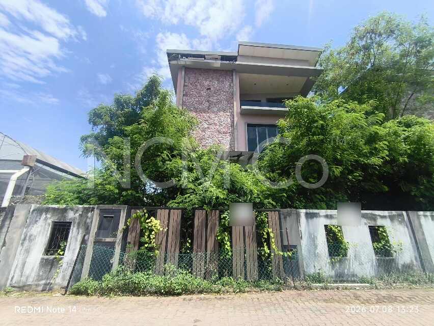 3 Storey Detached House