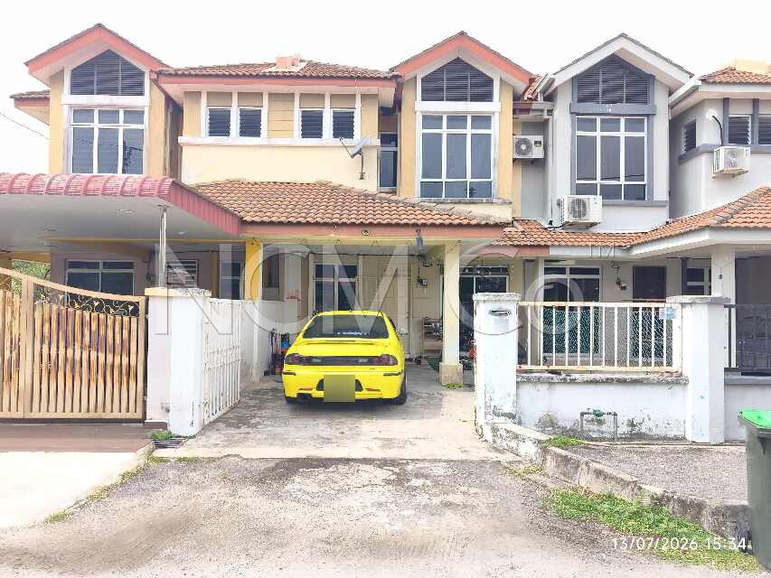 2 Storey Terrace House, Intermediate