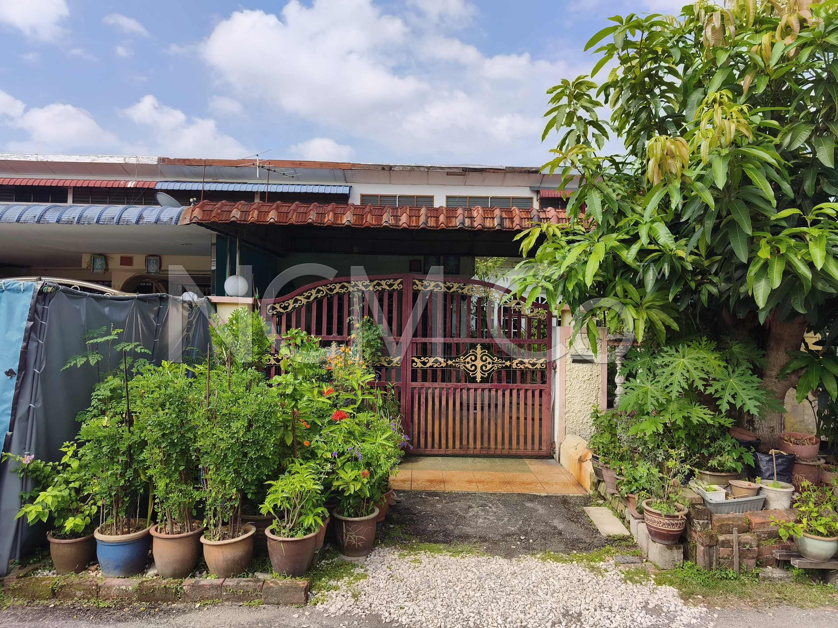 1 Storey Terrace House