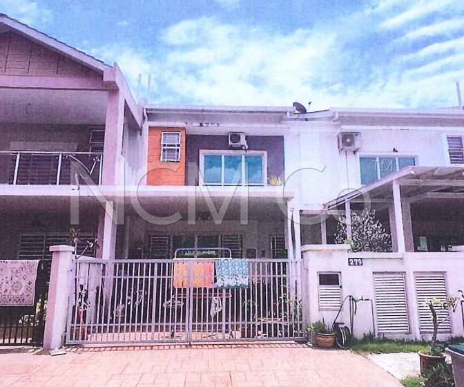 2 Storey Terrace House, Intermediate