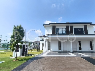 2 Storey Terrace Garden House, End Lot