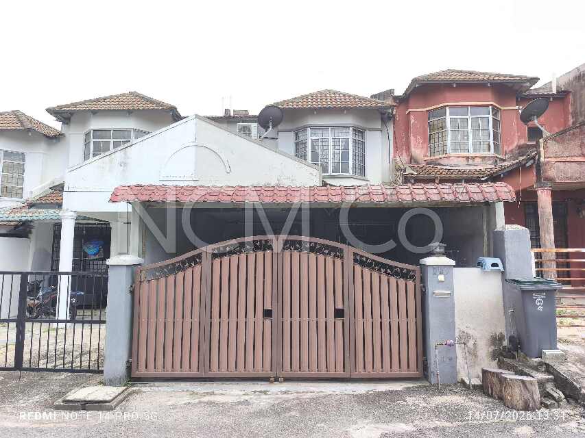 2 Storey Terrace House, Intermediate