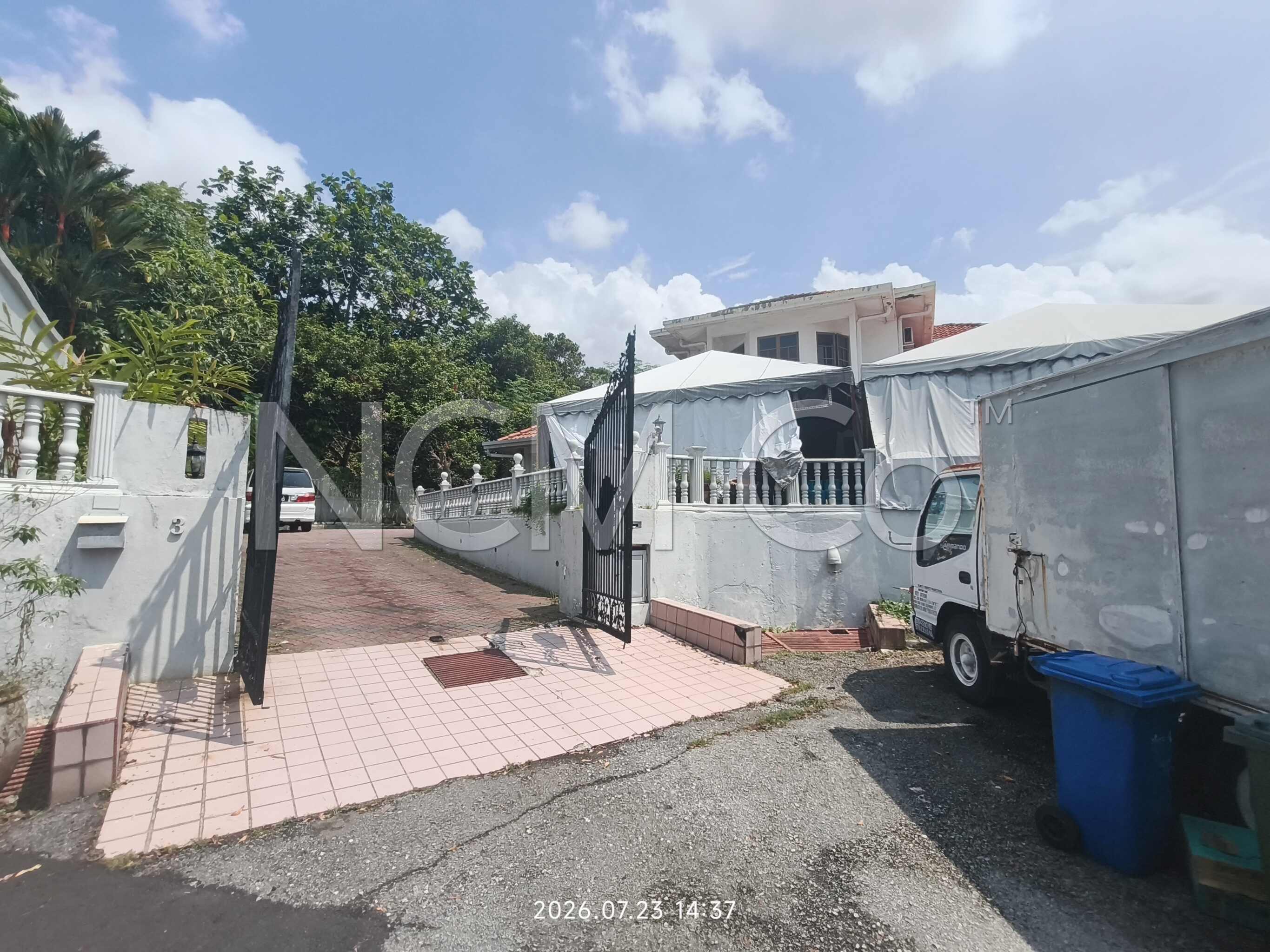 2 Storey Bungalow House