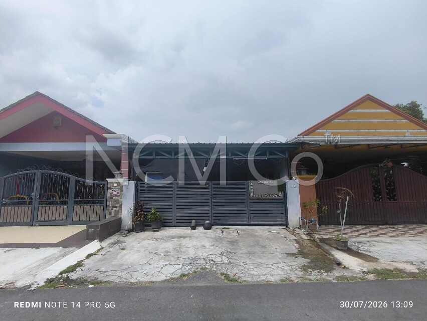 1 Storey Terrace House, Intermediate, Low Cost, Renovated