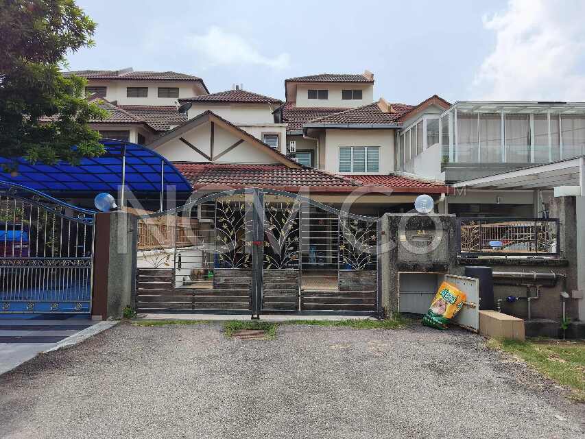 2 Storey Terrace House, Intermediate, Renovated