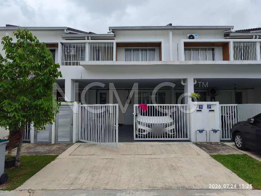 2 Storey Terrace House, Intermediate