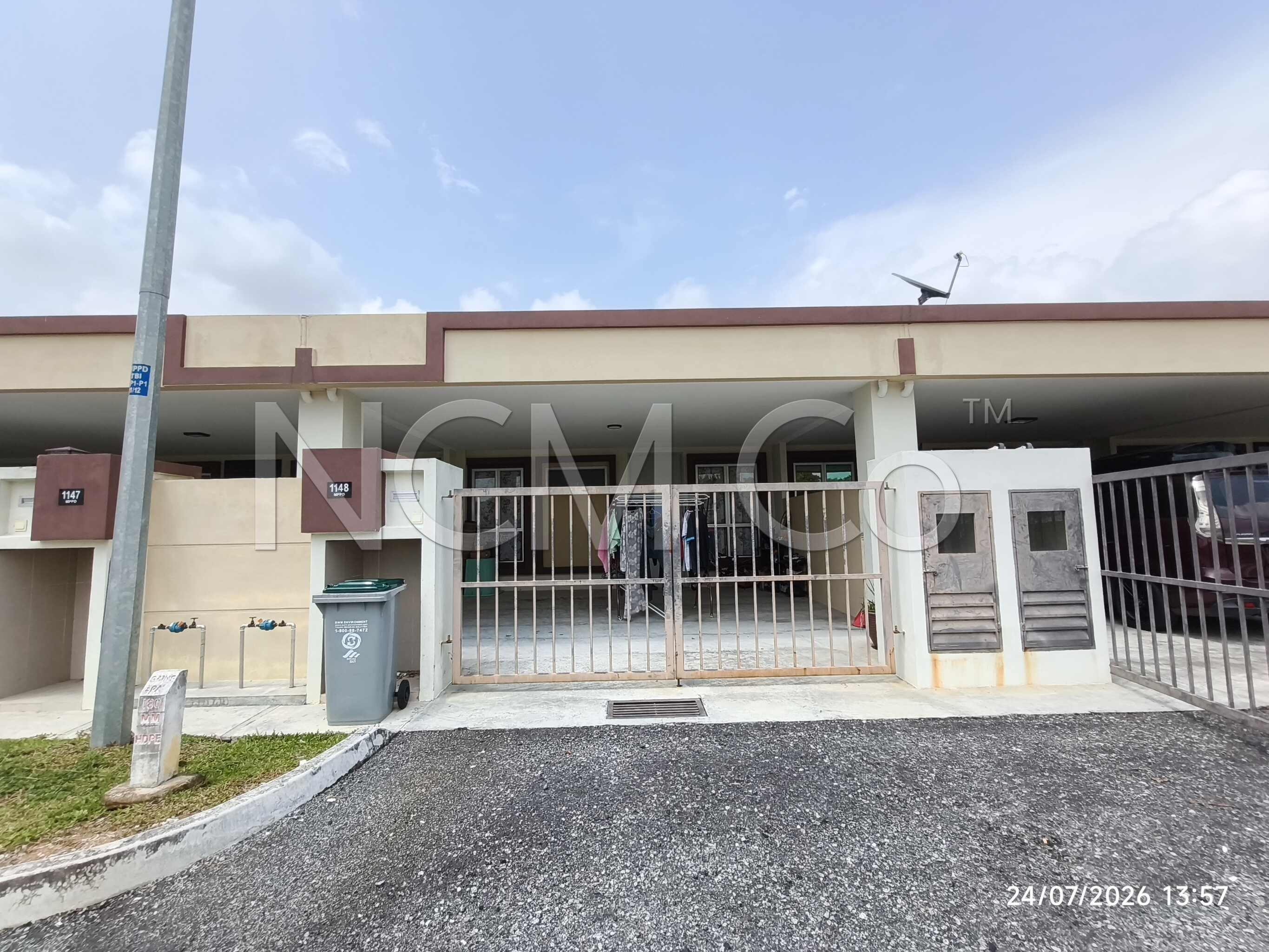 1 Storey Terrace House, Intermediate