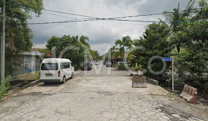 1 Storey Terrace House, Intermediate