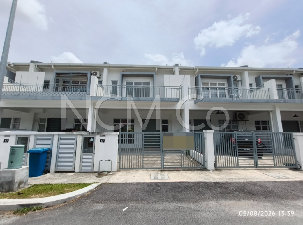 2 Storey Terrace House, Intermediate