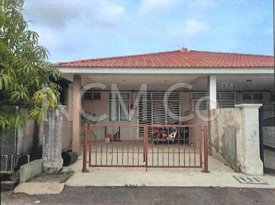 1 Storey Terrace House, Intermediate