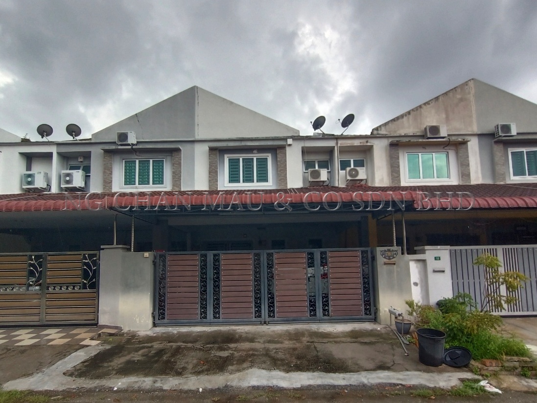2 Storey Terrace House, Intermediate, Low Cost