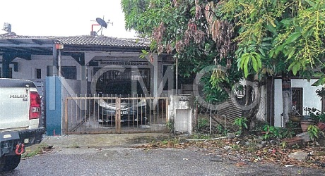 1 Storey Terrace House, Intermediate