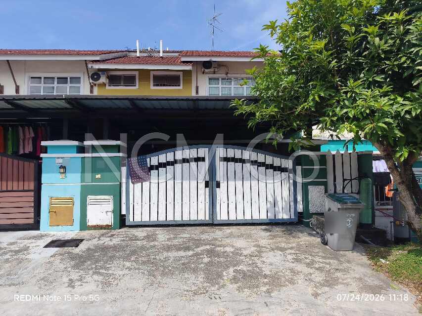 2 Storey Terrace House, Intermediate