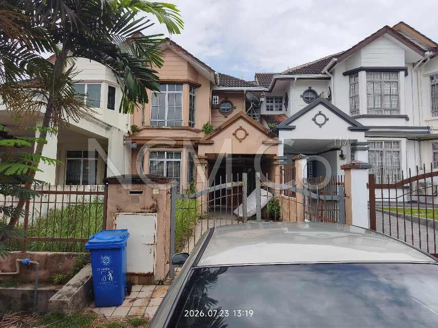 2 Storey Terrace House, Intermediate
