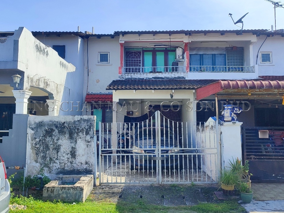 2 Storey Terrace House, Intermediate, Low Cost