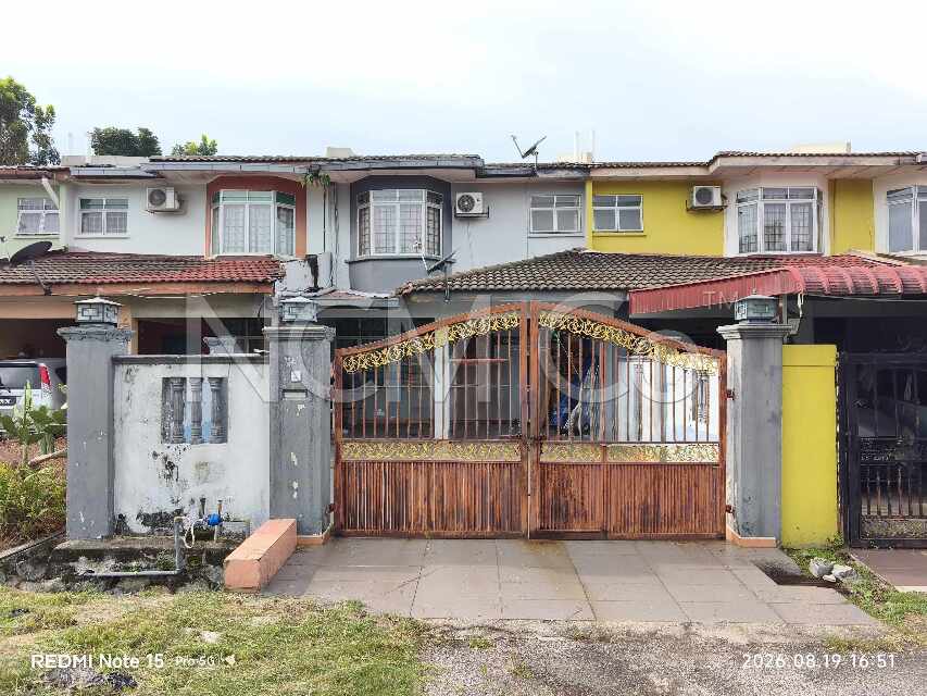 2 Storey Terrace House, Intermediate