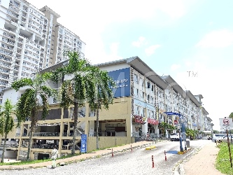Retail Lot, Renovated