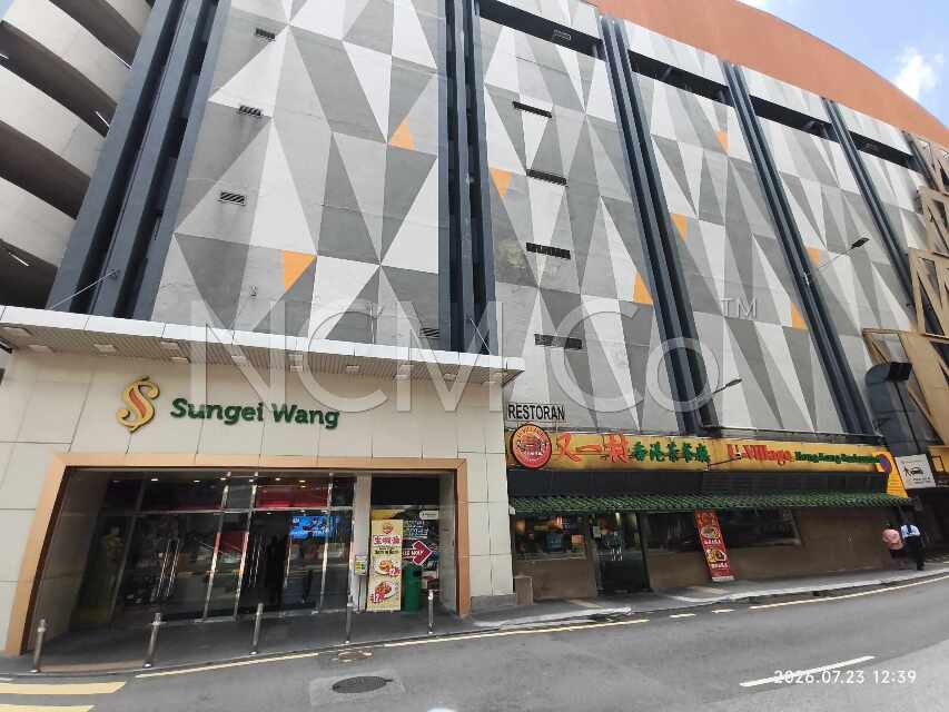 Commercial Retail Lot