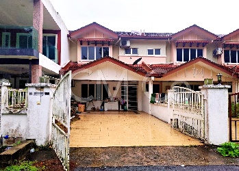 2 Storey Terrace House, Intermediate