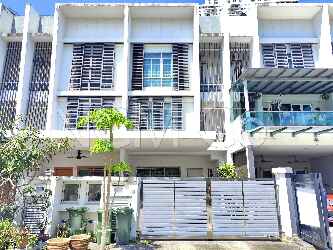 3 Storey Terrace House, Intermediate, Renovated