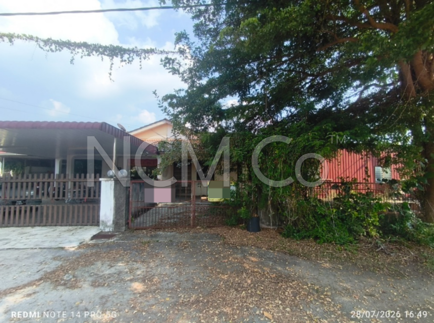 1 Storey Semi Detached House