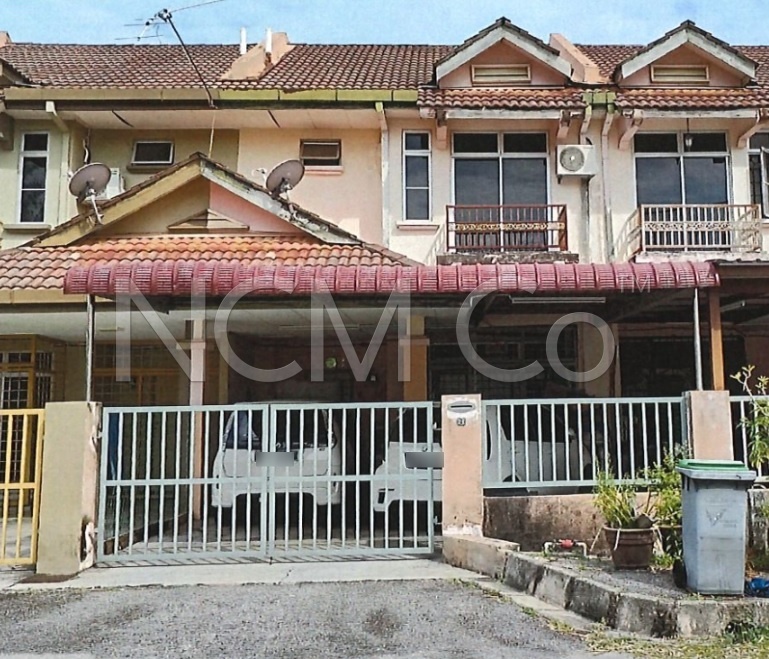 2 Storey Terrace House, Intermediate