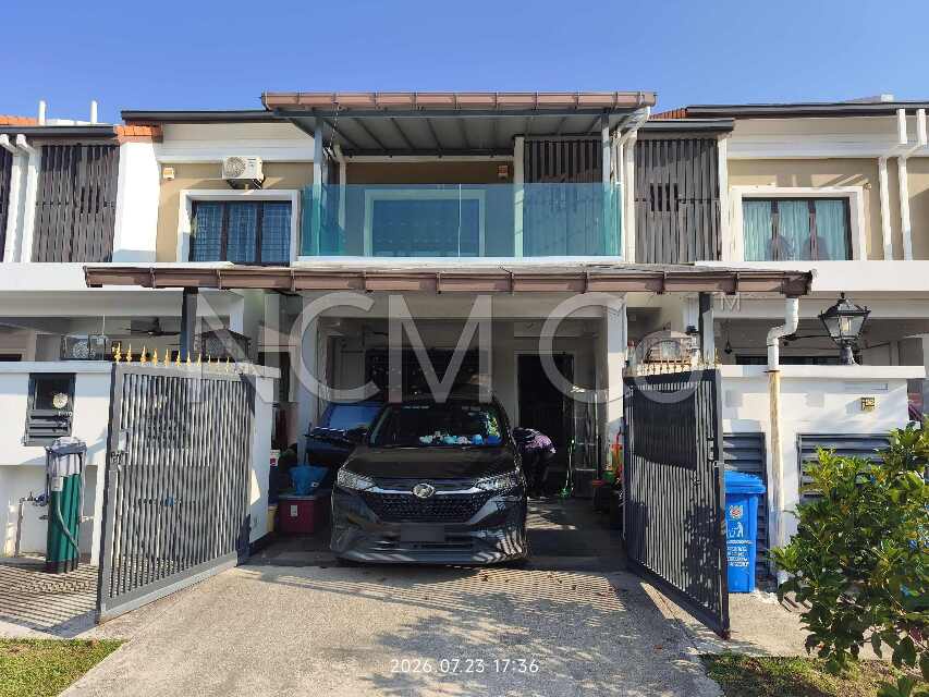 2 Storey Terrace House, Intermediate
