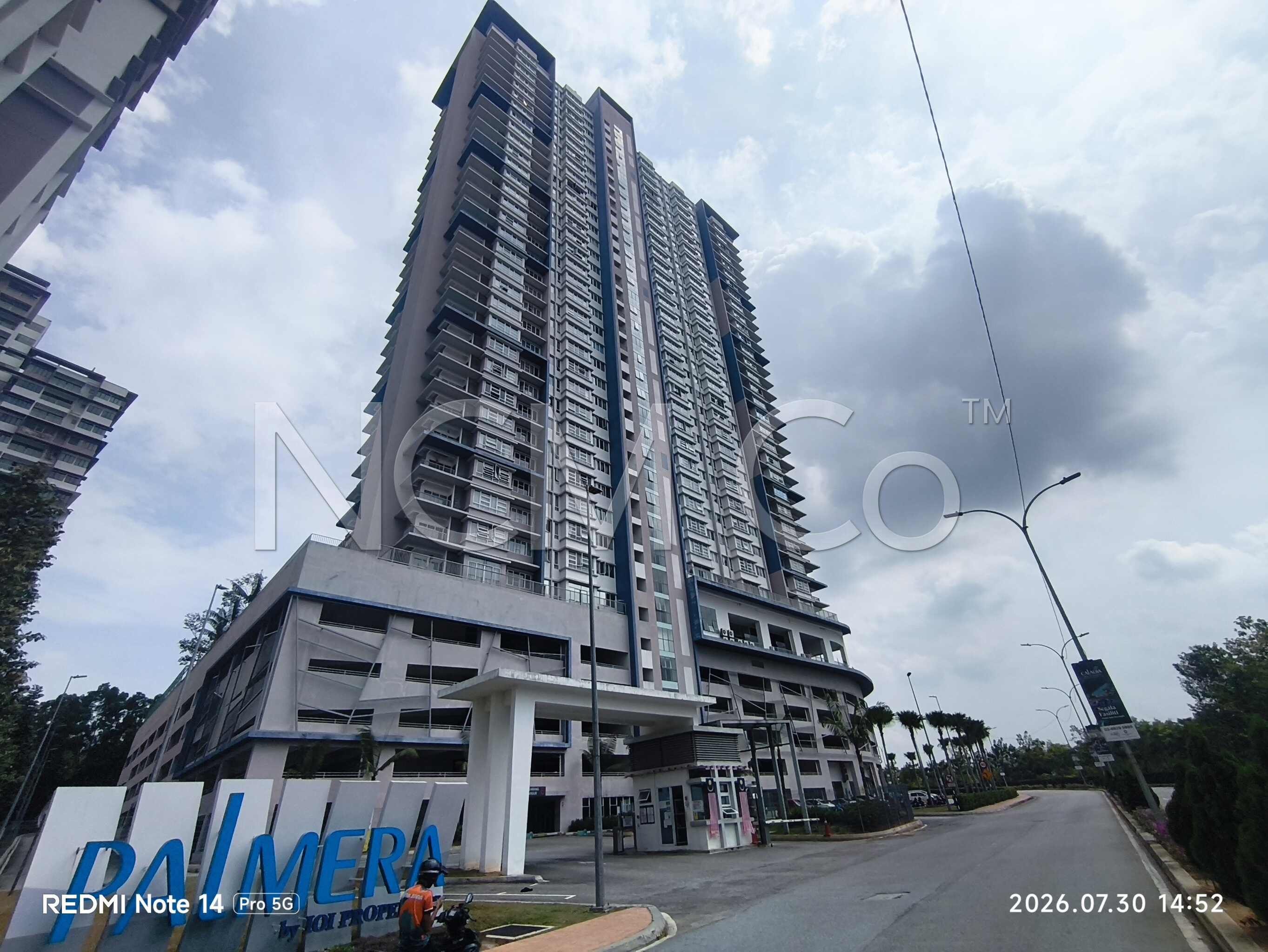 Service Apartment