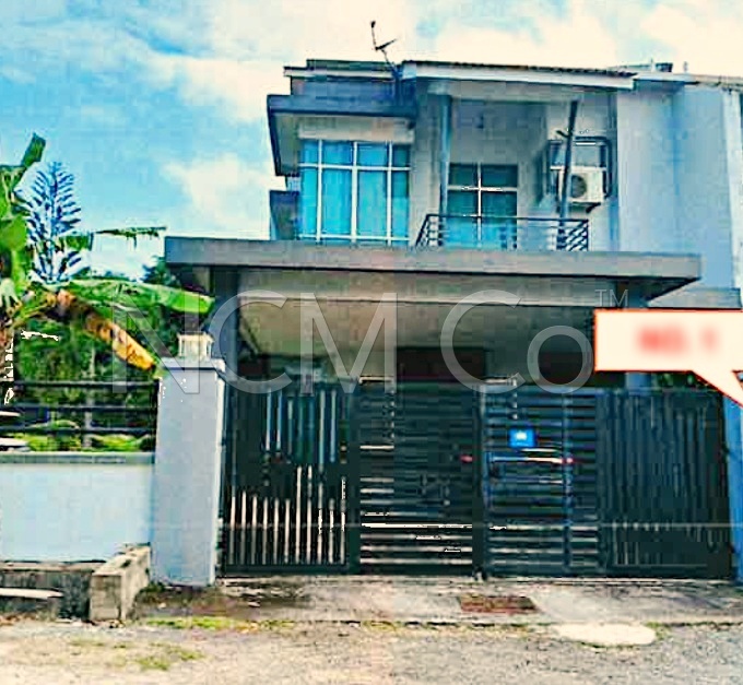 2 Storey Semi Detached House, Corner Lot