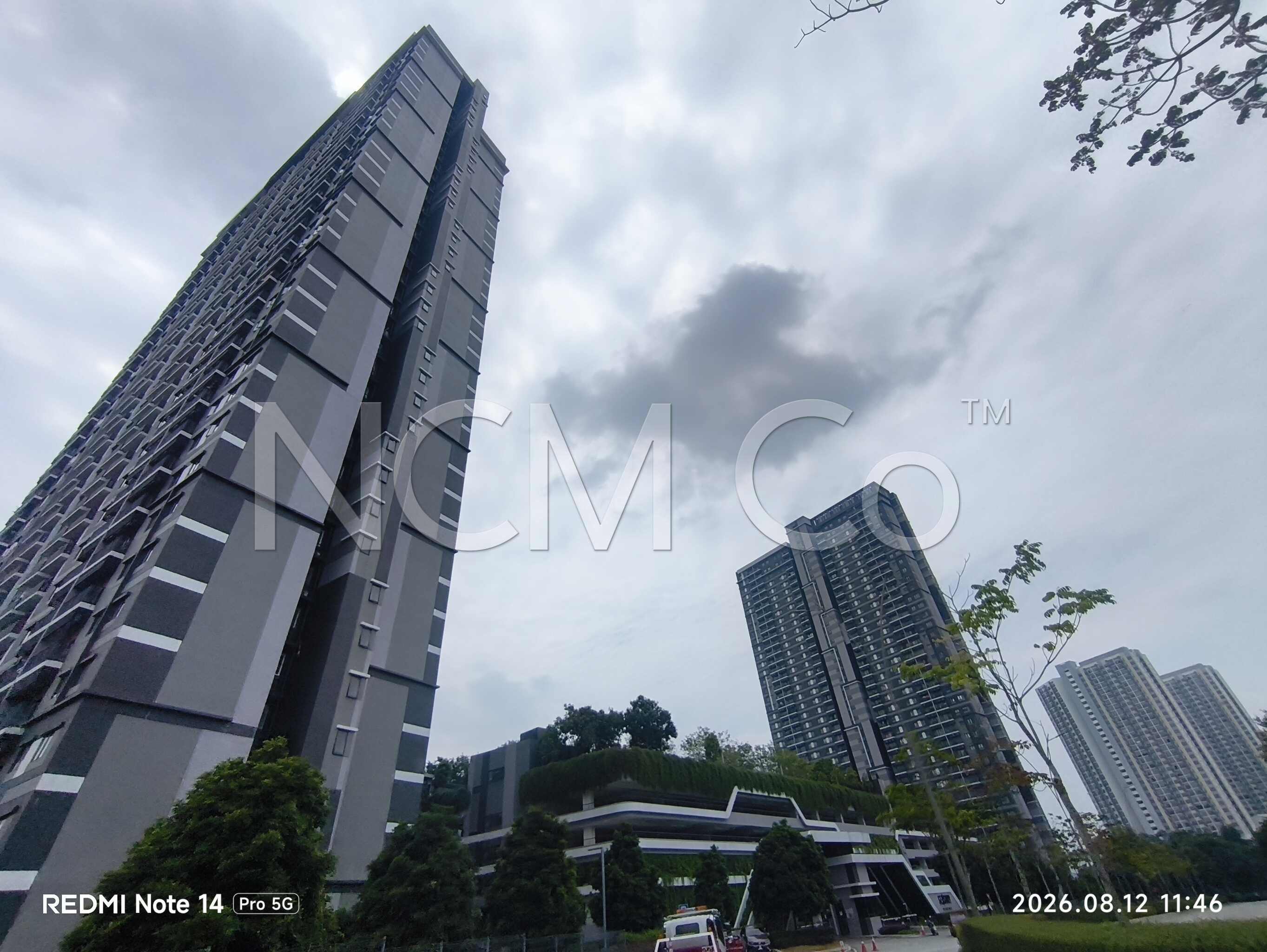 Service Apartment
