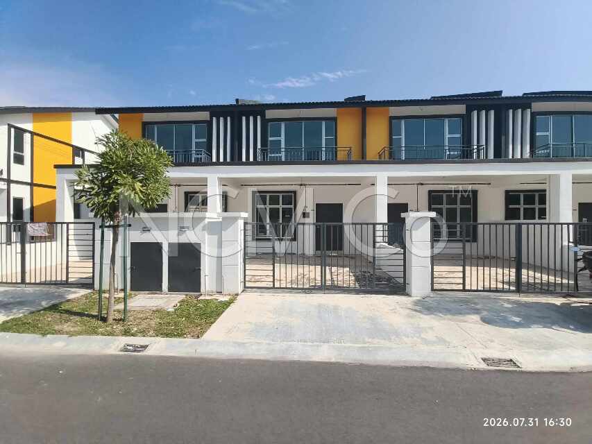 2 Storey Terrace House, Intermediate