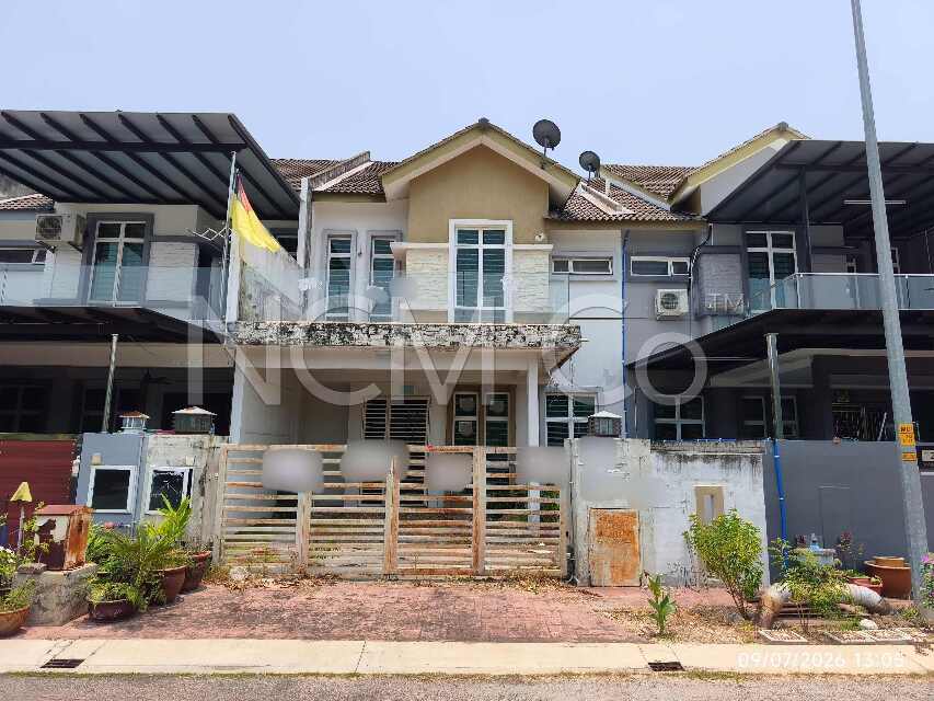 2 Storey Terrace House, Intermediate