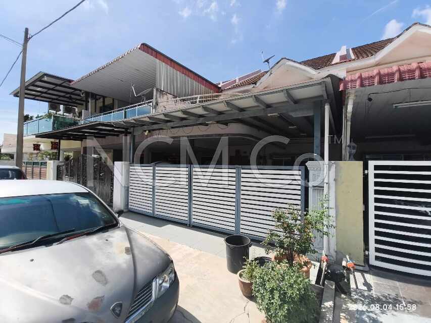 2 Storey Terrace House, Intermediate