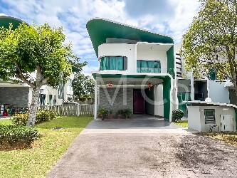 2 Storey Semi Detached House in Lepironia Garden