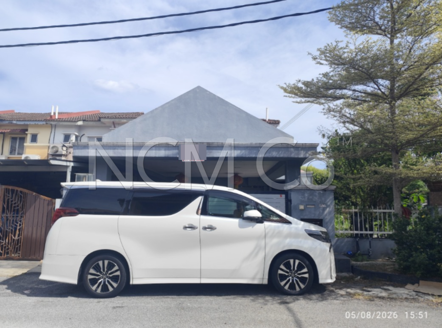 2 Storey Terrace House, Corner Lot, Renovated